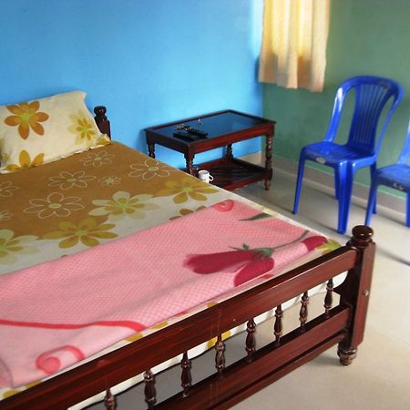 Akashadeepa Homestay Мадикери Экстерьер фото