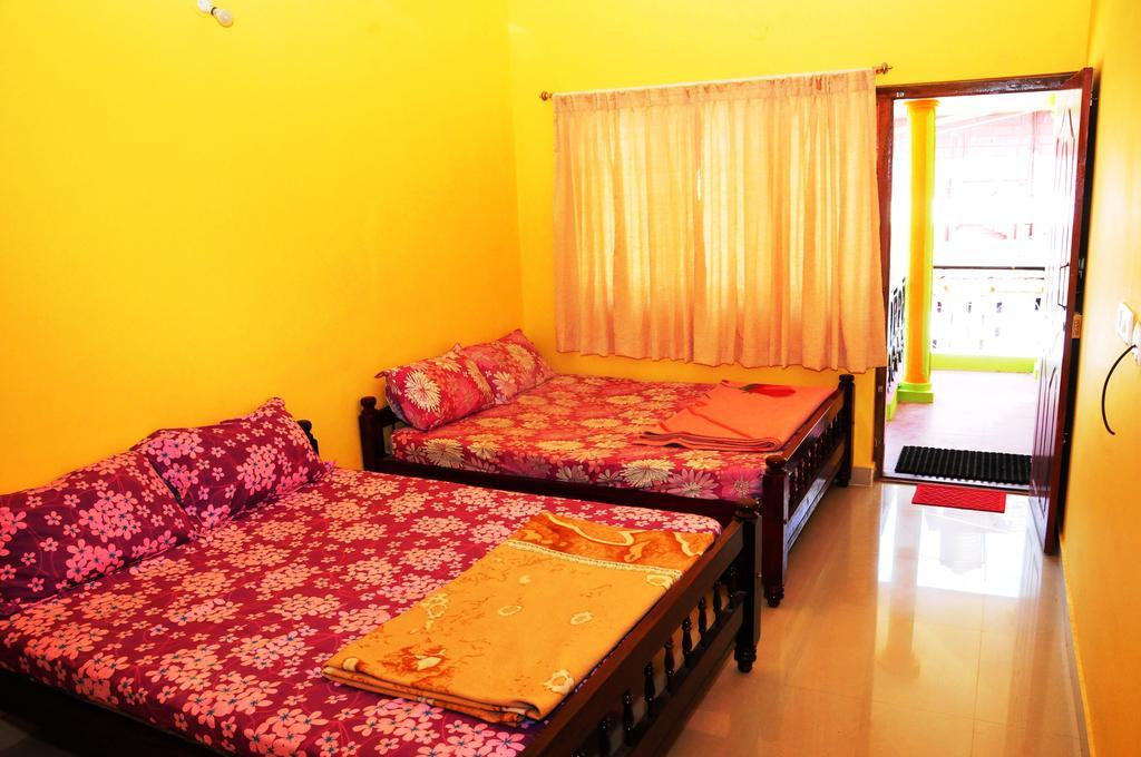 Akashadeepa Homestay Мадикери Экстерьер фото