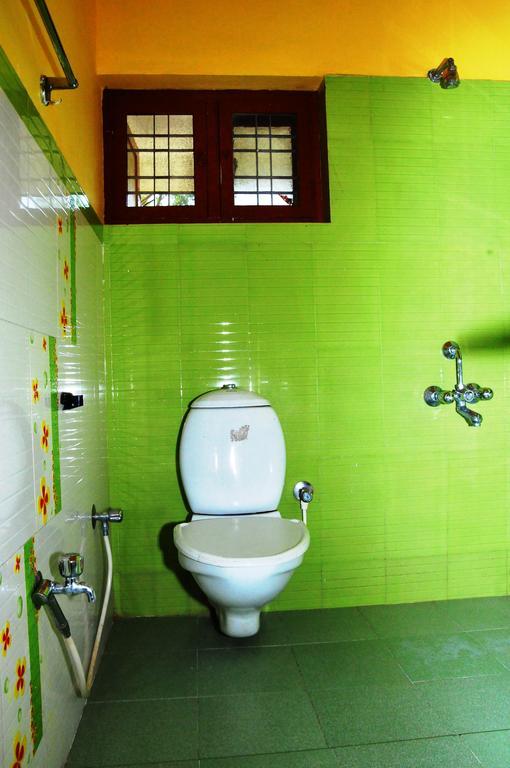 Akashadeepa Homestay Мадикери Экстерьер фото